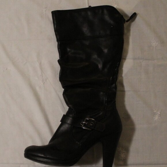 WELLINGSTONS - Picture 1 of 1